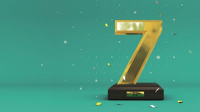 Image of a gold number 7